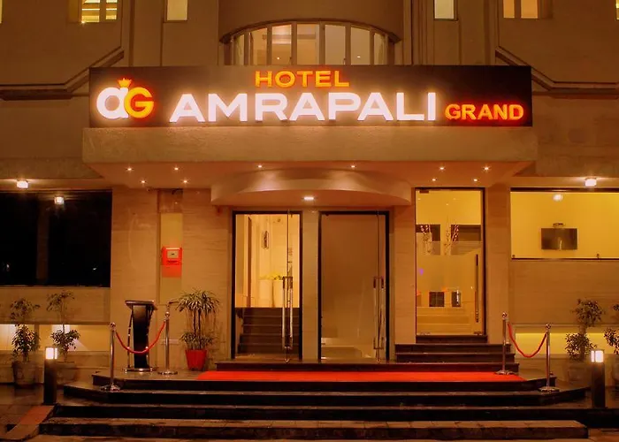 Hotel Amrapali Grand