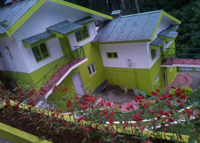 Woodpecker Holidays Munnar