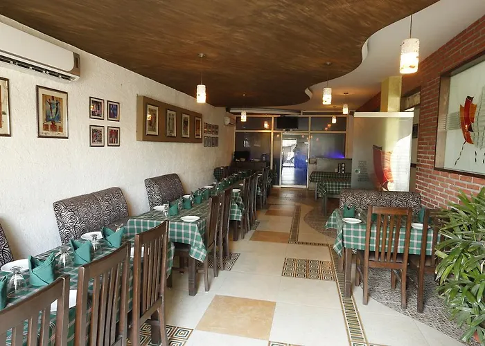Hotel Doon Castle Dehradun