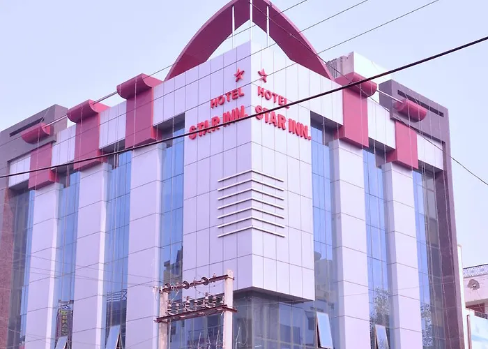 Hotel Star Inn