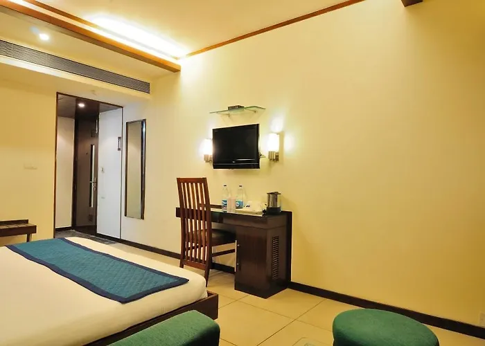 Hotel The Tulip Chandigarh