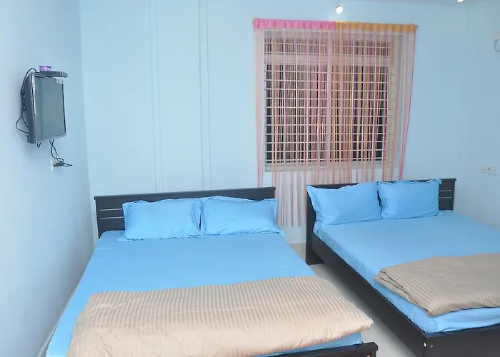 Sripaadha Inn Kanipakam
