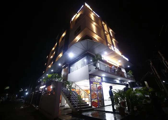 Hotel Skml Grand