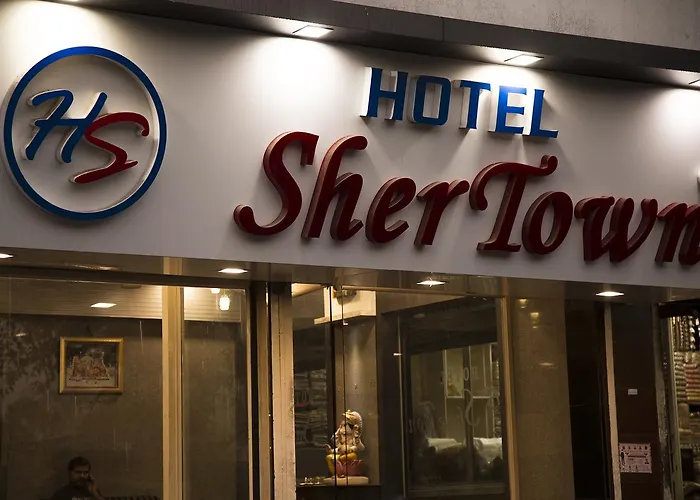 Hotel Shertown