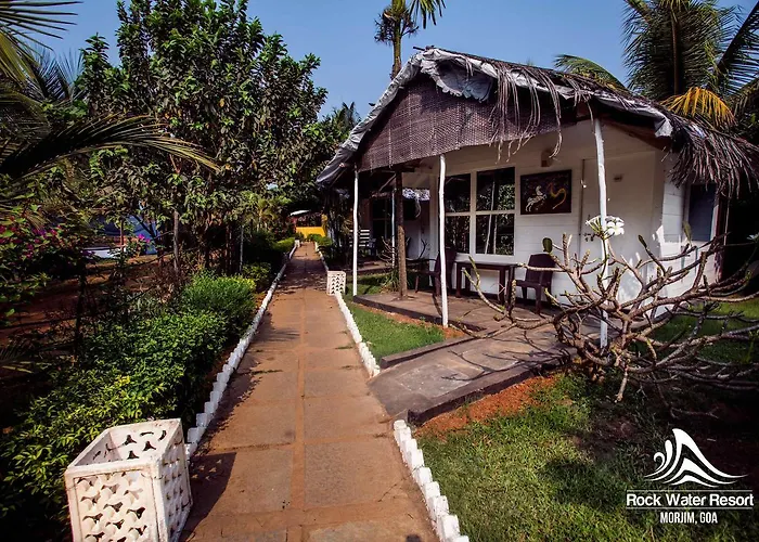 Rock Water Resort Morjim