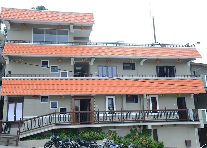 Ezhil Residency Hotel Kodaikanal