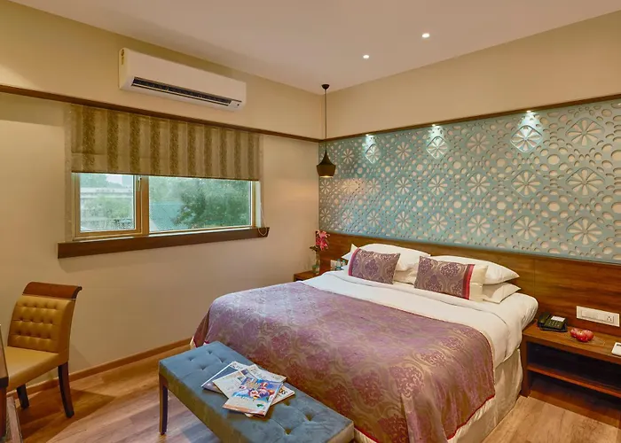 Hotel Bawa Regency Dadar