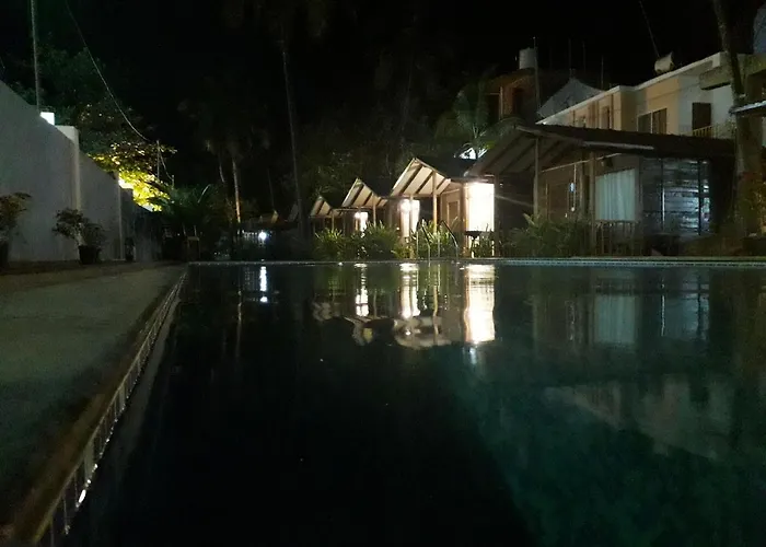Ciiroc Hotel Morjim