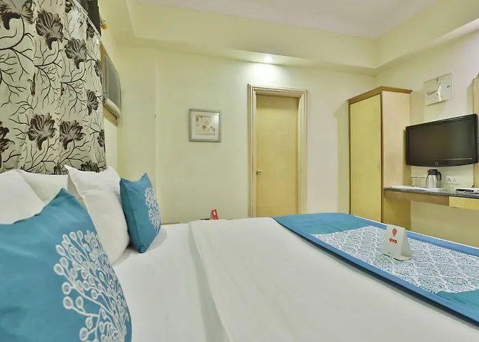 Oyo 1341 Hotel Royal Inn Rajkot