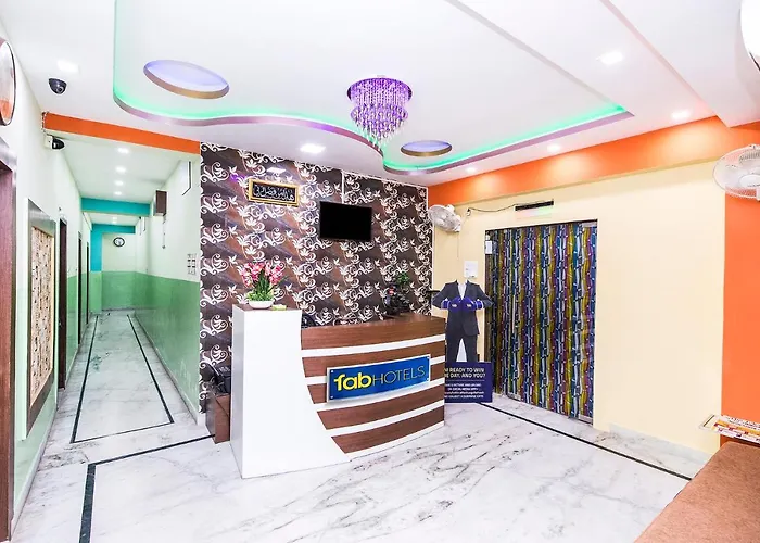 Fabhotel Park Street