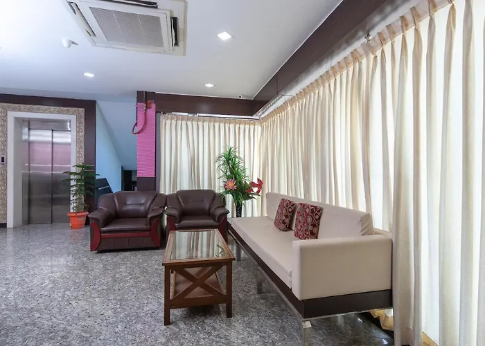 Hotel Sumi Palace