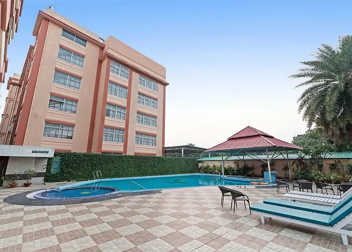 Capital O 19639 Lbd Resorts & Hotels Kolkata
