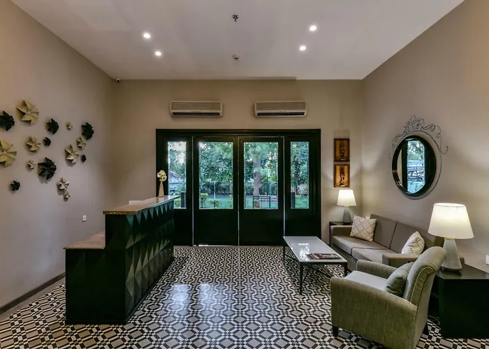 Sun-N-Sand Suites, Shirdi