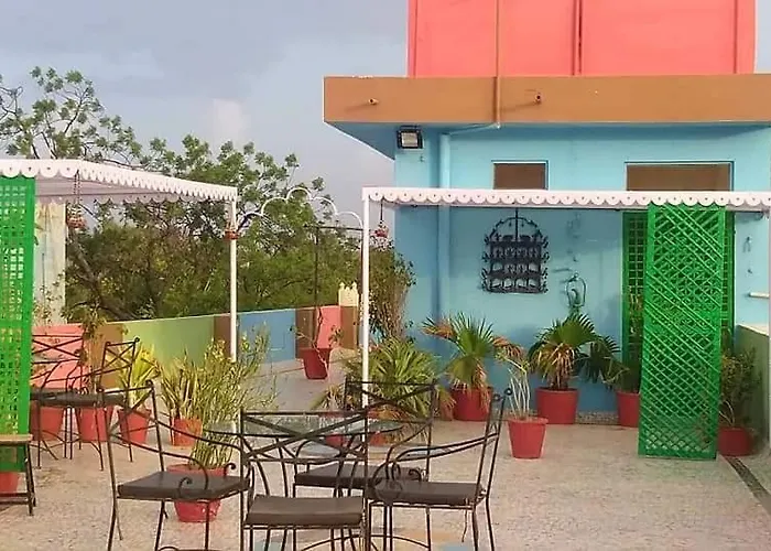 Durag Niwas Guest House