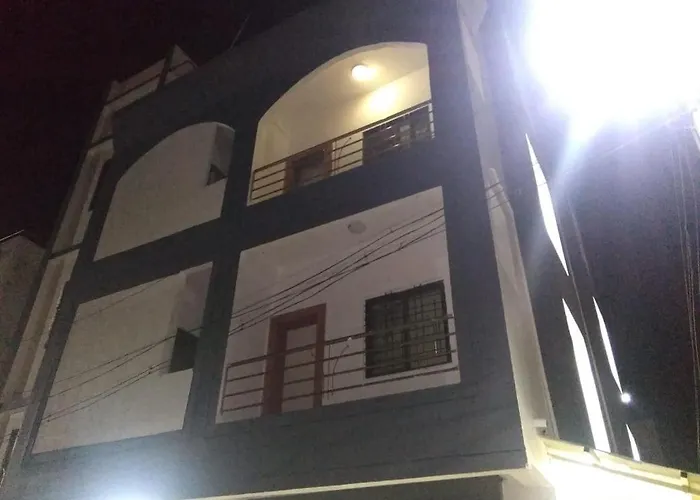 Hotel Sai Sulochana