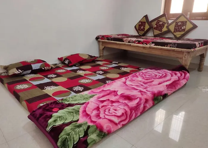 Nidhivan Homestay